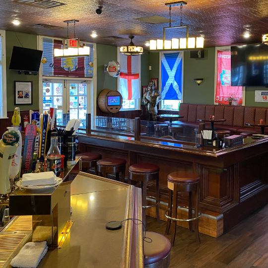 queens arms 1